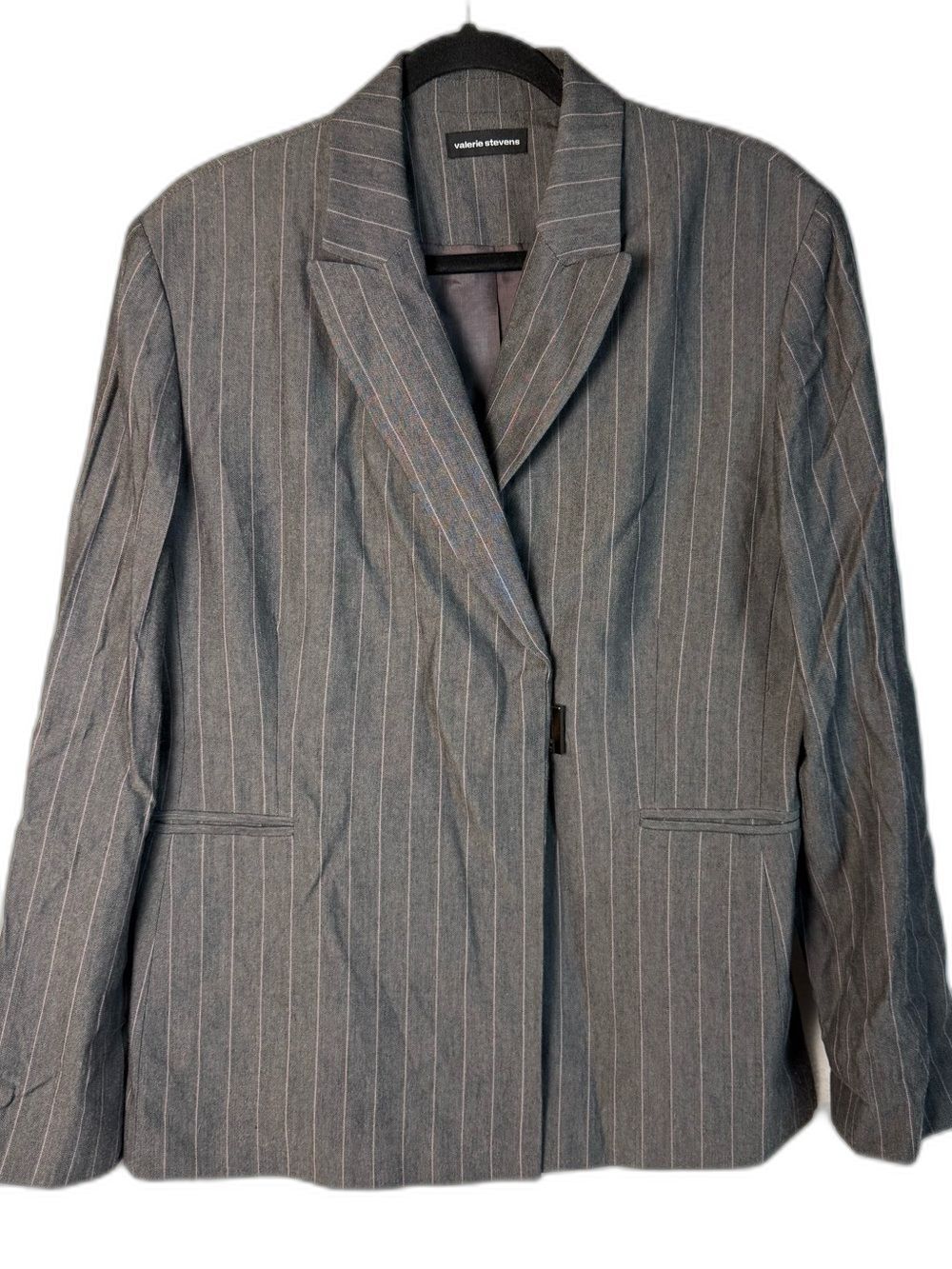 Valerie Stevens Charcoal / Pink Pinstripe Single-Button Blazer - Size 14 - Picture 2 of 5